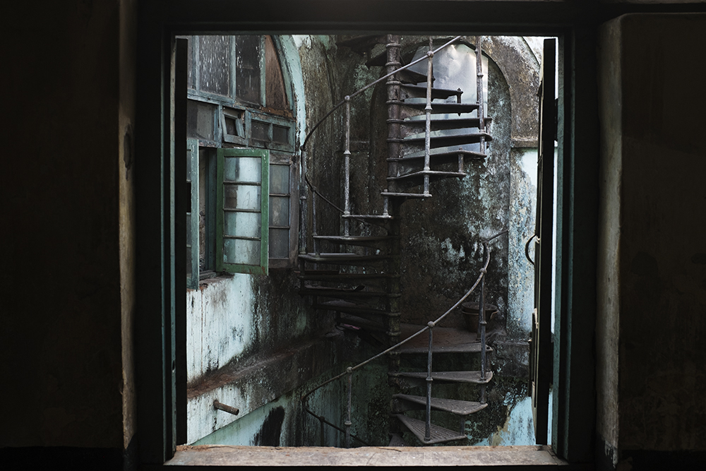Street reportage by Stephen Kelly